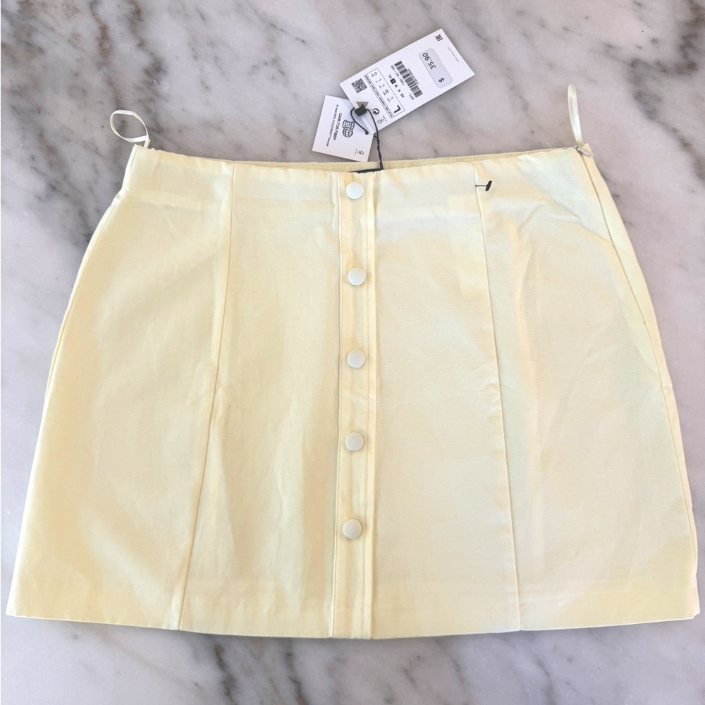 ZARA Retro Style Mini Skirt Light Lemon Size XS